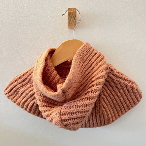 1+ In The Family Telma Knit Cape - Picture 2 of 2